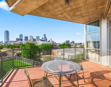 1001 Belleview Street - Photo Thumbnail 28