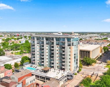 1001 Belleview Street - Photo Thumbnail 35