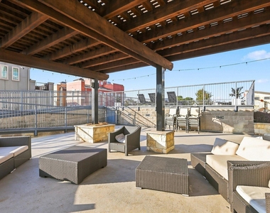 1001 Belleview Street - Photo Thumbnail 32