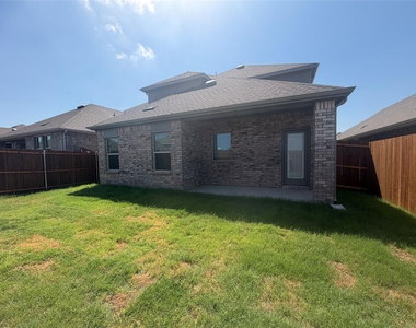 1216 Silent Peak Drive - Photo Thumbnail 18