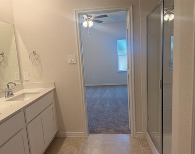 1216 Silent Peak Drive - Photo Thumbnail 9