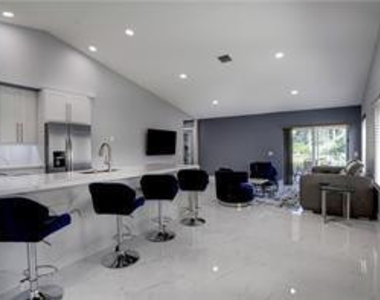 1321 Majesty Terrace - Photo Thumbnail 3