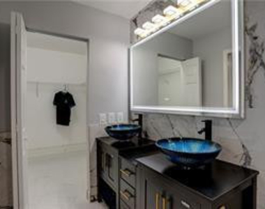 1321 Majesty Terrace - Photo Thumbnail 11