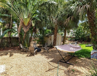 726 N Street - Photo Thumbnail 12