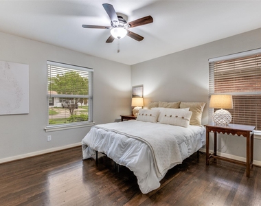 2600 San Marcus Avenue - Photo Thumbnail 17