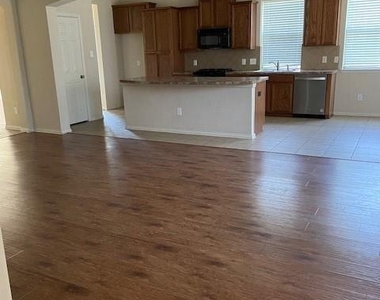 1301 Wheatberry Lane - Photo Thumbnail 6