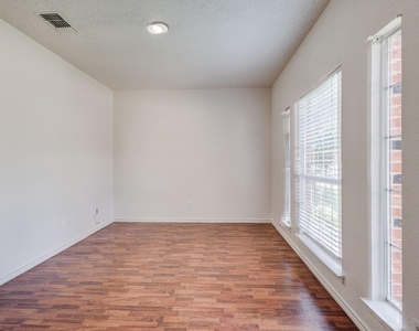9118 Barton Creek Drive - Photo Thumbnail 1