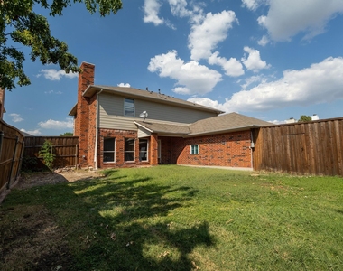 9118 Barton Creek Drive - Photo Thumbnail 20
