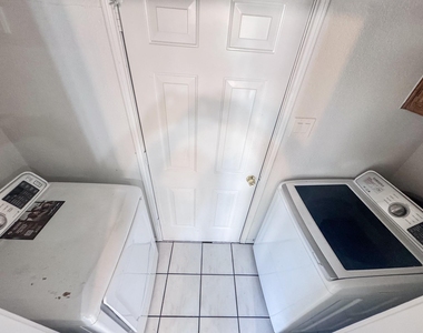 9118 Barton Creek Drive - Photo Thumbnail 23