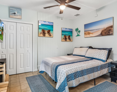 1637 Taft Street - Photo Thumbnail 2
