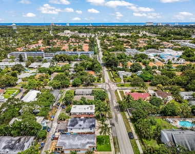 1637 Taft Street - Photo Thumbnail 6