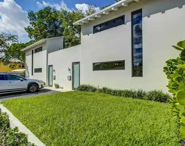 800 Sw 4th Avenue - Photo Thumbnail 3