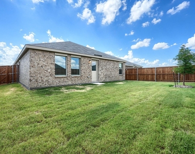 1313 Vattier Street - Photo Thumbnail 24