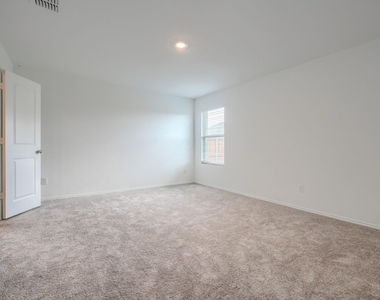 1313 Vattier Street - Photo Thumbnail 14