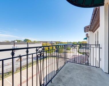 5232 Colleyville Boulevard - Photo Thumbnail 12