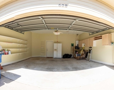 6080 Thursby Avenue - Photo Thumbnail 30