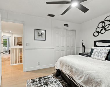 1720 Corsica Drive - Photo Thumbnail 28