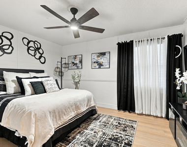 1720 Corsica Drive - Photo Thumbnail 29