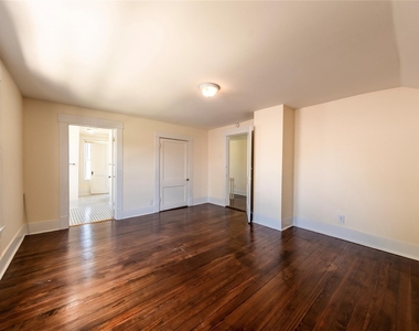 5336 Junius Street - Photo Thumbnail 10