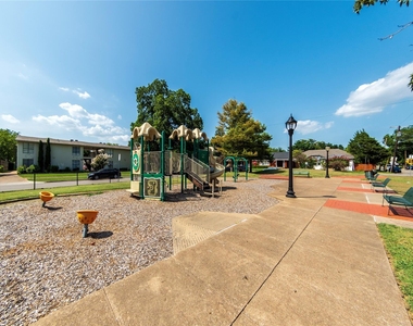 5336 Junius Street - Photo Thumbnail 36