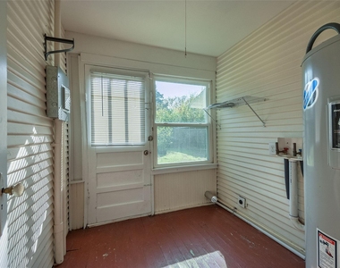 5336 Junius Street - Photo Thumbnail 33