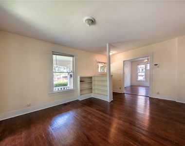 5336 Junius Street - Photo Thumbnail 3