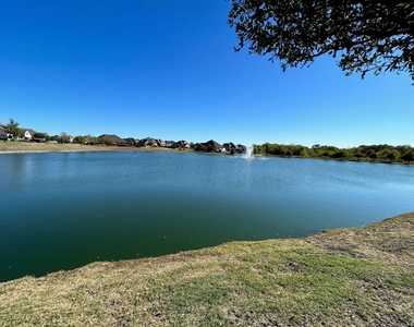 1400 Via Toscana Lane - Photo Thumbnail 4
