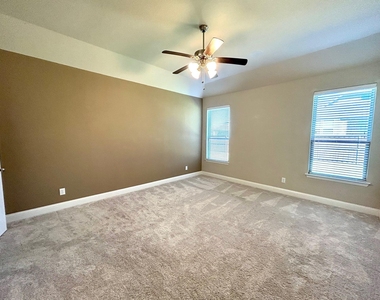 1400 Via Toscana Lane - Photo Thumbnail 19