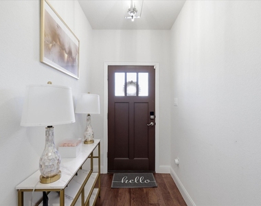 1704 Blakely Place - Photo Thumbnail 1