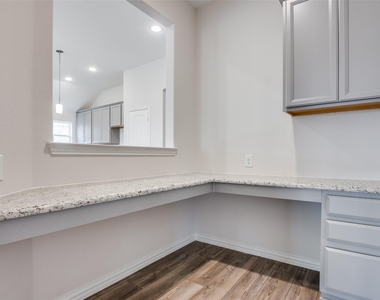 3108 Moldboard Drive - Photo Thumbnail 18