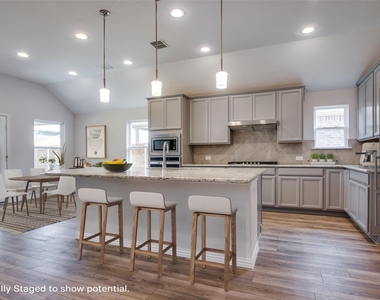 3108 Moldboard Drive - Photo Thumbnail 7