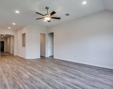 3108 Moldboard Drive - Photo Thumbnail 5