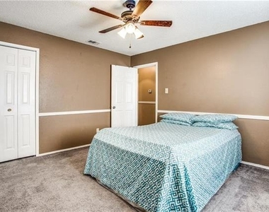 6817 Haltom Road - Photo Thumbnail 11