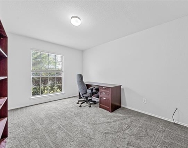 10120 Salem Way - Photo Thumbnail 10