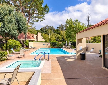 1001 Creekside Way - Photo Thumbnail 22