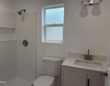 1521 N H Street - Photo Thumbnail 11