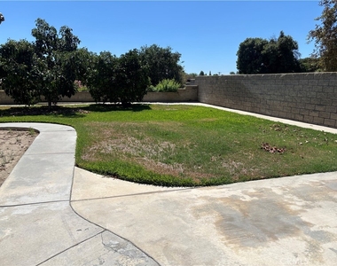 11728 Concord Court - Photo Thumbnail 5