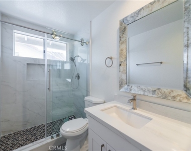 6452 Via Del Rancho - Photo Thumbnail 24