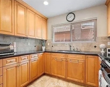 4411 Boston Way - Photo Thumbnail 4