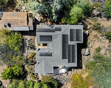 12833 Castle Court Drive - Photo Thumbnail 41