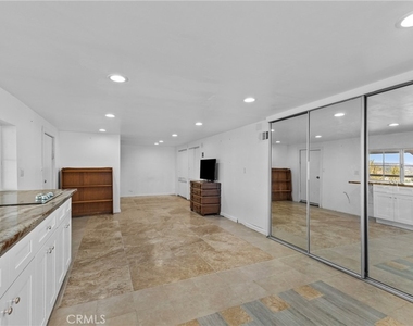 12833 Castle Court Drive - Photo Thumbnail 29