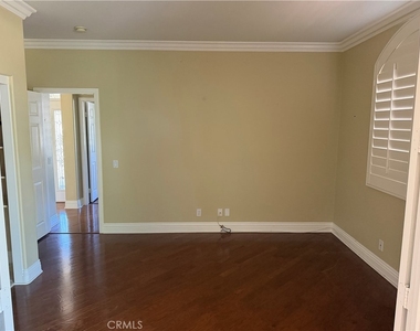 31581 Lakeridge Court - Photo Thumbnail 19