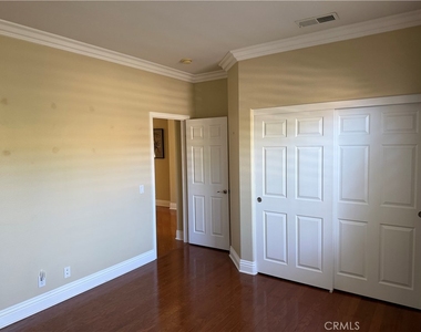 31581 Lakeridge Court - Photo Thumbnail 20