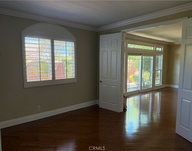 31581 Lakeridge Court - Photo Thumbnail 23