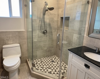 10936 Nettleton Street - Photo Thumbnail 4