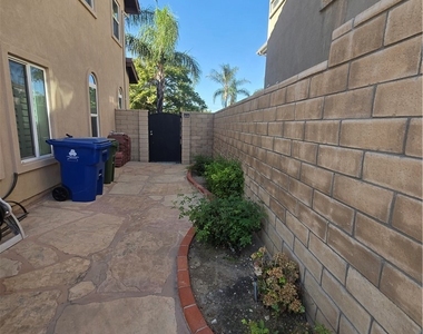 18546 Elkwood Street - Photo Thumbnail 18