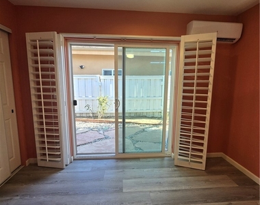 18546 Elkwood Street - Photo Thumbnail 14