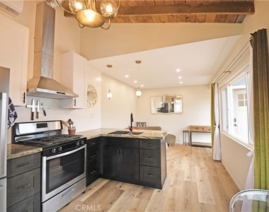 117 Kenneth Street - Photo Thumbnail 1