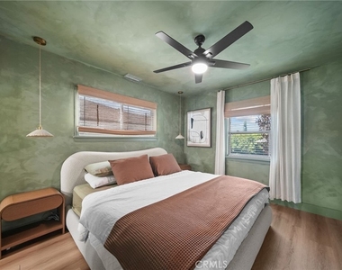 6013 Gregory - Photo Thumbnail 23