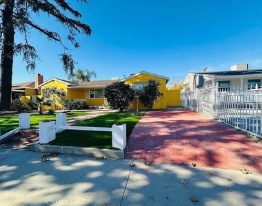 6229 Agnes Avenue - Photo Thumbnail 30
